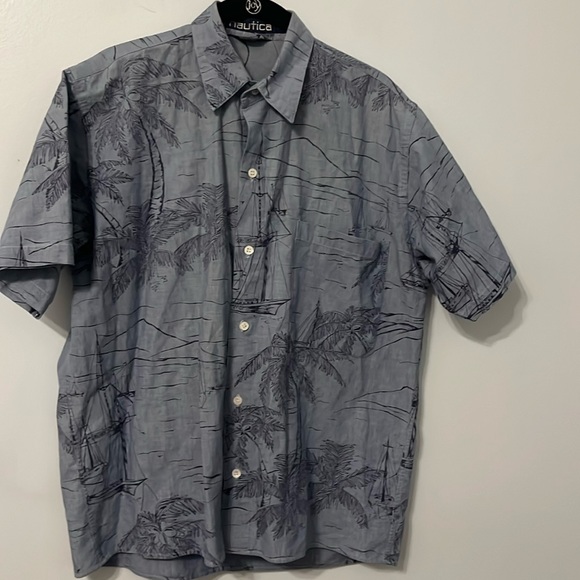 Nautica Other - MEN’S NAUTICA  PRINTED CHAMBRAY SHORT-SLEEVE SHIRT SIZE MEDIUM BLUE COTTON